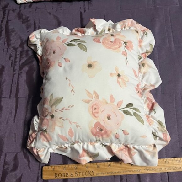 Child's 2 Piece Floral Blanket & Pillow Set Throw Bedding 32.5" x 42" LIKE NEW - Picture 13 of 15